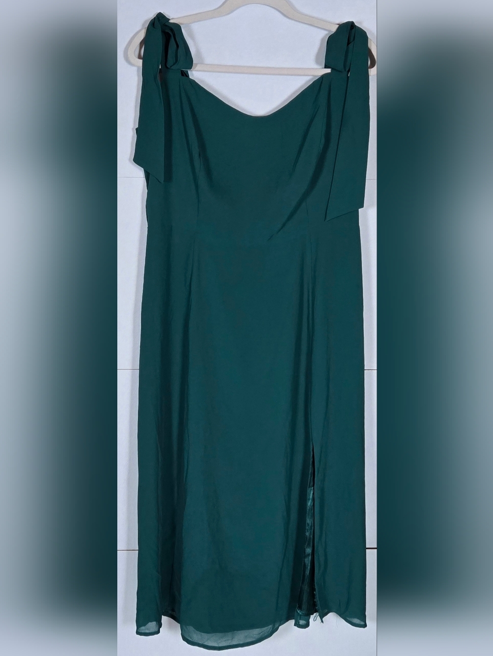 41 Hawthorn Green Tie Strap Midi Dress 1X Stitch Fix Flowy Boho